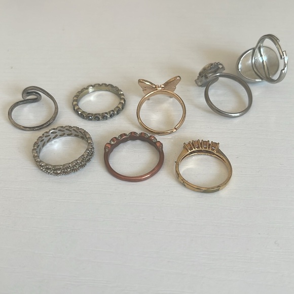 Rings, Rings, Rings! - Picture 5 of 10